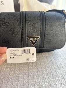 Qadın çantası "Guess"