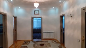 Azadlıq prospekti m.,  Satılır Həyət evi, 3 otaqlı, 200 m²