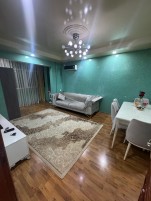 Bakıxanov, Satılır 3 otaqlı mənzil, 68 m²