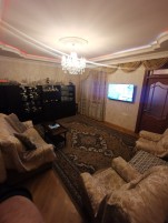 M.Ə.Rəsulzadə, Kirayə verilir 4 otaqlı mənzil, 120 m²