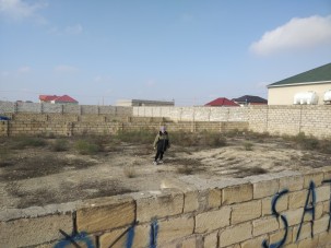 Buzovna, Satılır 4 sot torpaq sahəsi