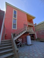 Qaraçuxur, Satılır Həyət evi, 10 otaqlı, 300 m²