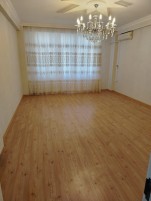 Bakı ş., Satılır 2 otaqlı mənzil, 80 m²
